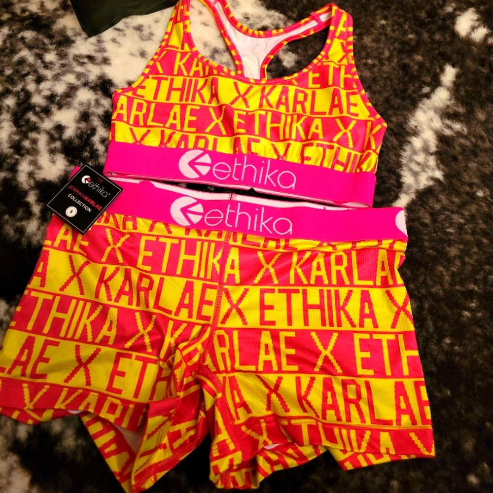 Ethika sports bra & matching boy shorts